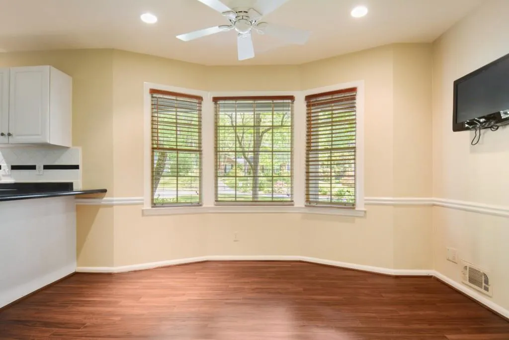 175 Berwick Drive, Sandy Springs, Georgia 30328, 4 Bedrooms Bedrooms, ,3 BathroomsBathrooms,Residential,Sold,175 Berwick Drive,6877771