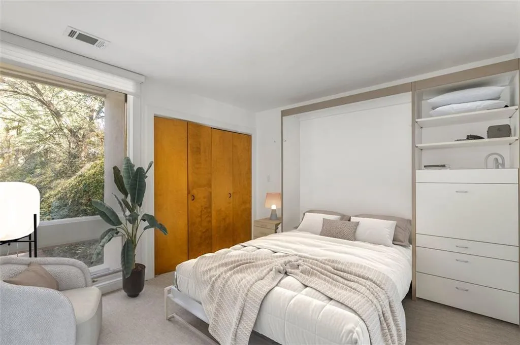 780 Crest Valley Drive, Atlanta, Georgia 30327, 3 Bedrooms Bedrooms, ,2 BathroomsBathrooms,Residential,Sold,780 Crest Valley Drive,7482262