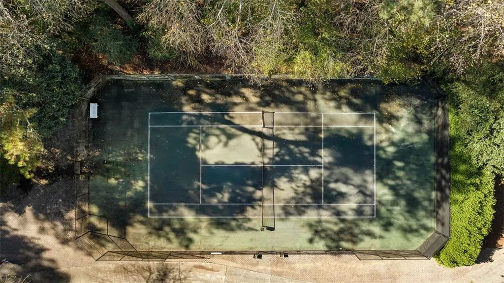 780 Crest Valley Drive, Atlanta, Georgia 30327, 3 Bedrooms Bedrooms, ,2 BathroomsBathrooms,Residential,Sold,780 Crest Valley Drive,7482262