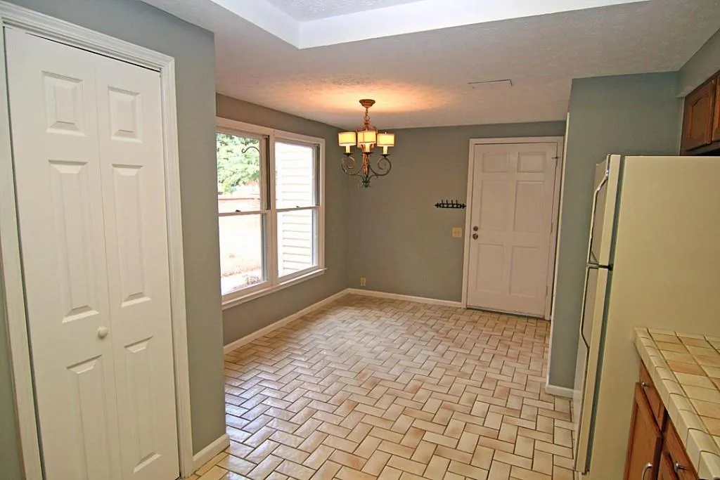94 Dunwoody Springs Drive Unit 94, Sandy Springs, Georgia 30328, 2 Bedrooms Bedrooms, ,2 BathroomsBathrooms,Residential,Sold,94 Dunwoody Springs Drive Unit 94,5573015