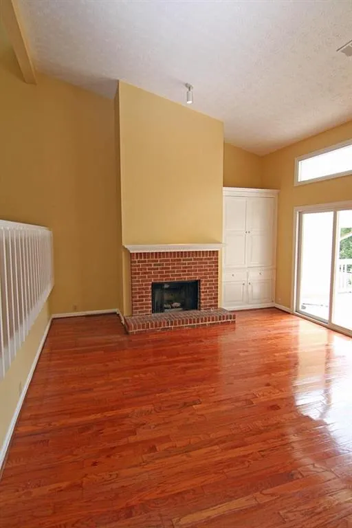 94 Dunwoody Springs Drive Unit 94, Sandy Springs, Georgia 30328, 2 Bedrooms Bedrooms, ,2 BathroomsBathrooms,Residential,Sold,94 Dunwoody Springs Drive Unit 94,5573015