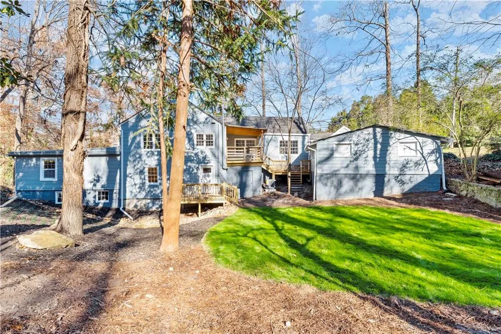 3310 E Roxboro Road Ne, Atlanta, Georgia 30324, ,Residential Income,For Sale,3310 E Roxboro Road Ne,7585399