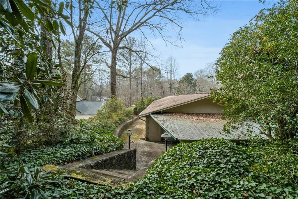 View of property exterior