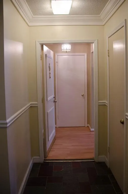 6851 Roswell Road Unit I-16, Sandy Springs, Georgia 30328, 3 Bedrooms Bedrooms, ,2 BathroomsBathrooms,Residential,Sold,6851 Roswell Road Unit I-16,5694524