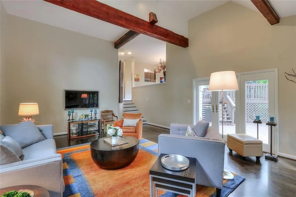 500 Mountain Creek Trace Nw, Atlanta, Georgia 30328, 4 Bedrooms Bedrooms, ,2 BathroomsBathrooms,Residential,Sold,500 Mountain Creek Trace Nw,6038446