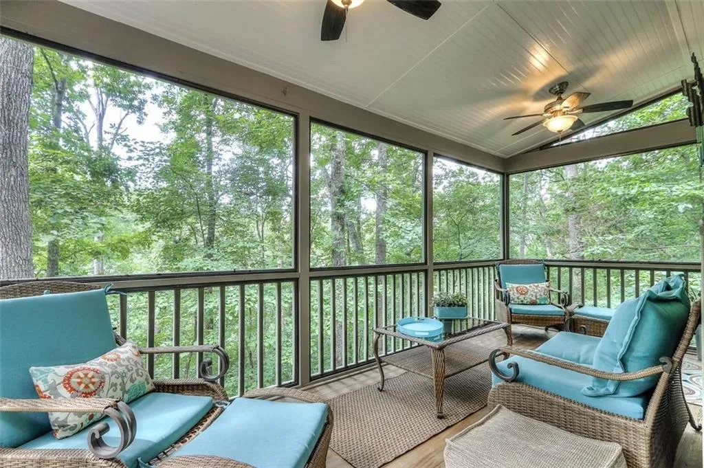 500 Mountain Creek Trace Nw, Atlanta, Georgia 30328, 4 Bedrooms Bedrooms, ,2 BathroomsBathrooms,Residential,Sold,500 Mountain Creek Trace Nw,6038446