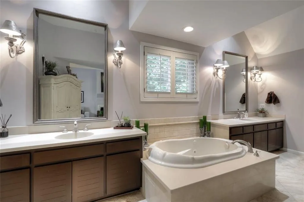 500 Mountain Creek Trace Nw, Atlanta, Georgia 30328, 4 Bedrooms Bedrooms, ,2 BathroomsBathrooms,Residential,Sold,500 Mountain Creek Trace Nw,6038446