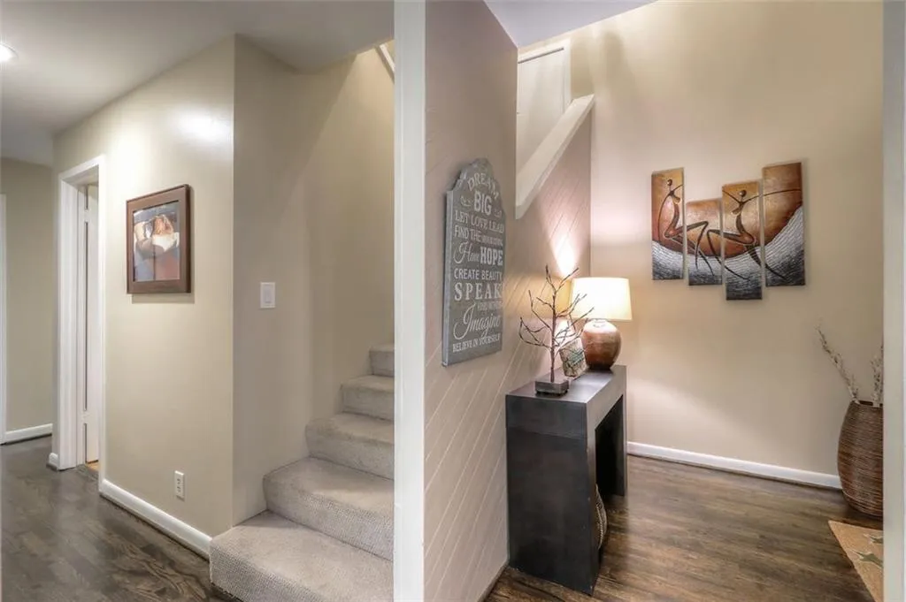 500 Mountain Creek Trace Nw, Atlanta, Georgia 30328, 4 Bedrooms Bedrooms, ,2 BathroomsBathrooms,Residential,Sold,500 Mountain Creek Trace Nw,6038446