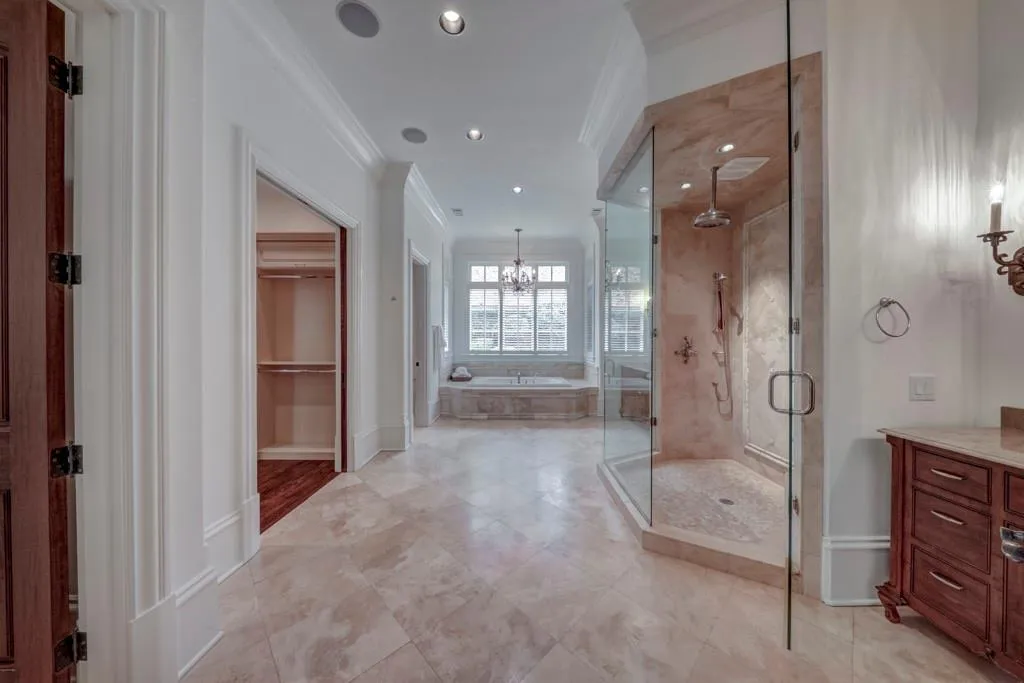 979 Crest Valley Drive, Atlanta, Georgia 30327, 5 Bedrooms Bedrooms, ,6 BathroomsBathrooms,Residential,Sold,979 Crest Valley Drive,6617076