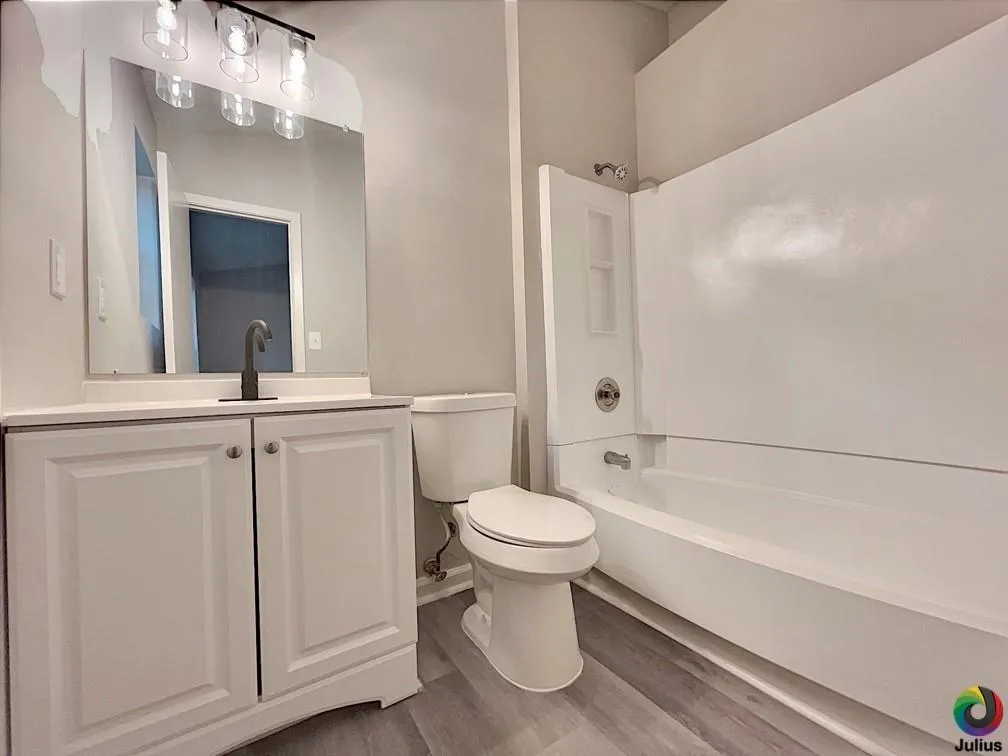 3008 Queen Anne Court, Sandy Springs, Georgia 30350, 2 Bedrooms Bedrooms, ,2 BathroomsBathrooms,Residential,Sold,3008 Queen Anne Court,7240222