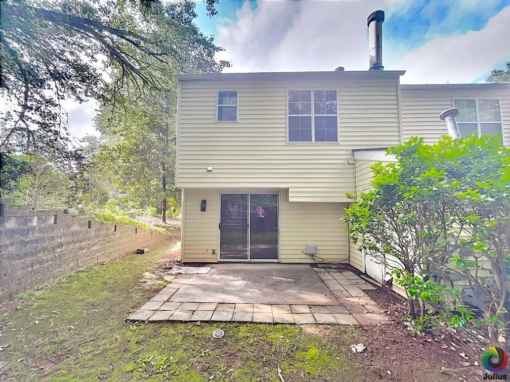 3008 Queen Anne Court, Sandy Springs, Georgia 30350, 2 Bedrooms Bedrooms, ,2 BathroomsBathrooms,Residential,Sold,3008 Queen Anne Court,7240222