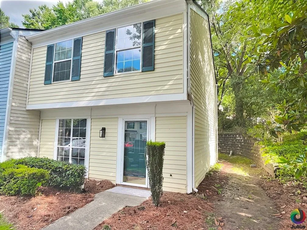 3008 Queen Anne Court, Sandy Springs, Georgia 30350, 2 Bedrooms Bedrooms, ,2 BathroomsBathrooms,Residential,Sold,3008 Queen Anne Court,7240222