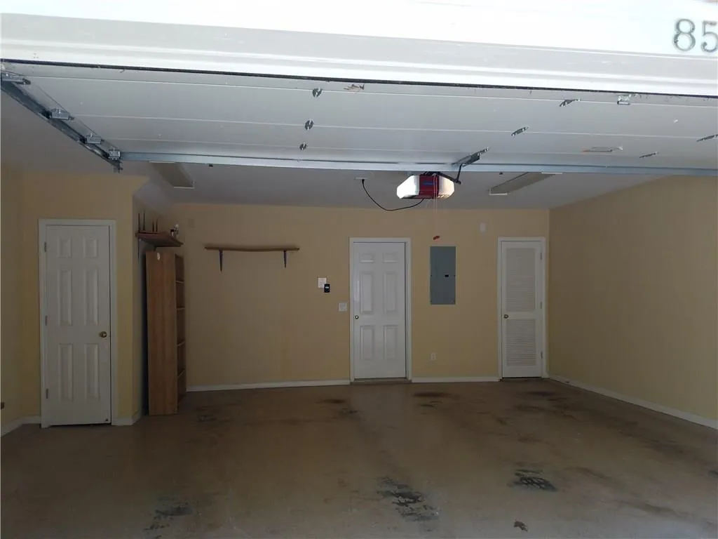 8575 Hope Mews Court, Sandy Springs, Georgia 30350, 2 Bedrooms Bedrooms, ,2 BathroomsBathrooms,Residential,Sold,8575 Hope Mews Court,6062452