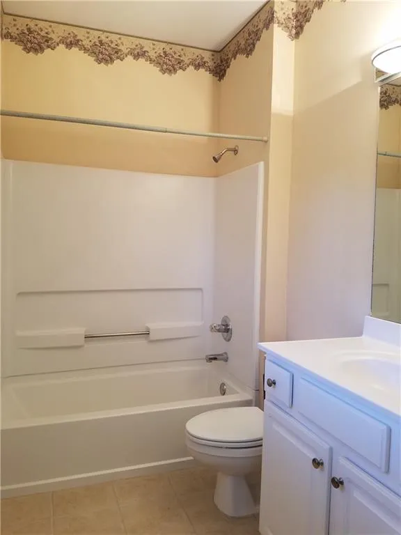 8575 Hope Mews Court, Sandy Springs, Georgia 30350, 2 Bedrooms Bedrooms, ,2 BathroomsBathrooms,Residential,Sold,8575 Hope Mews Court,6062452