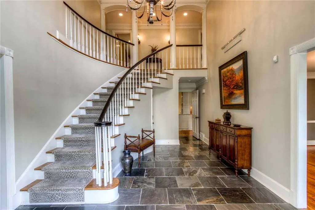 135 Trail Point, Sandy Springs, Georgia 30350, 5 Bedrooms Bedrooms, ,4 BathroomsBathrooms,Residential,Sold,135 Trail Point,5823916
