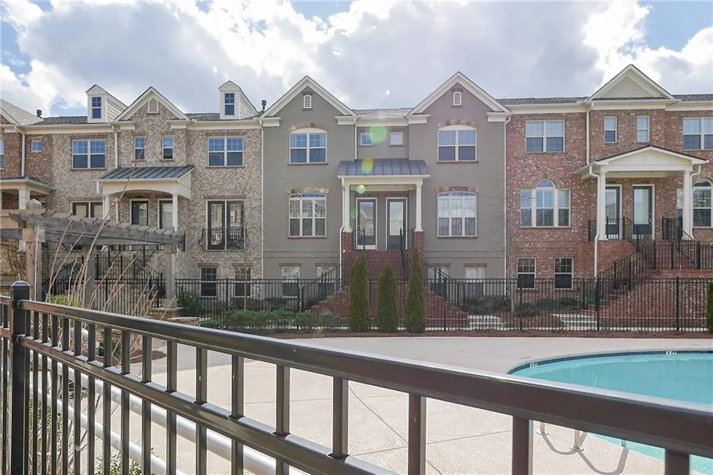 316 Alderwood Lane, Atlanta, Georgia 30328, 3 Bedrooms Bedrooms, ,3 BathroomsBathrooms,Residential,Sold,316 Alderwood Lane,5809233