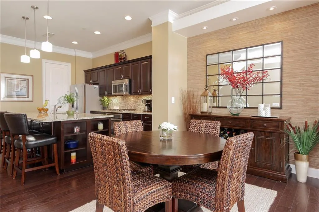 316 Alderwood Lane, Atlanta, Georgia 30328, 3 Bedrooms Bedrooms, ,3 BathroomsBathrooms,Residential,Sold,316 Alderwood Lane,5809233