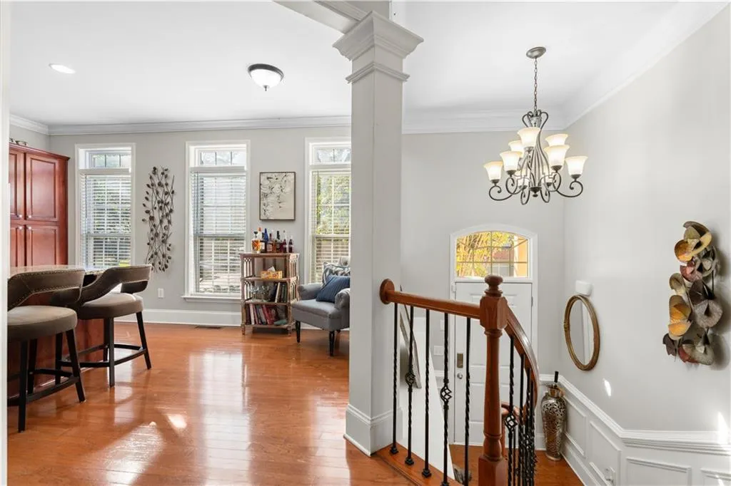 2871 Overlook Way Ne, Atlanta, Georgia 30324, 3 Bedrooms Bedrooms, ,3 BathroomsBathrooms,Residential,For Sale,2871 Overlook Way Ne,7675404