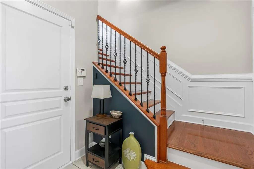 Stairway to Garage and downstair full bed