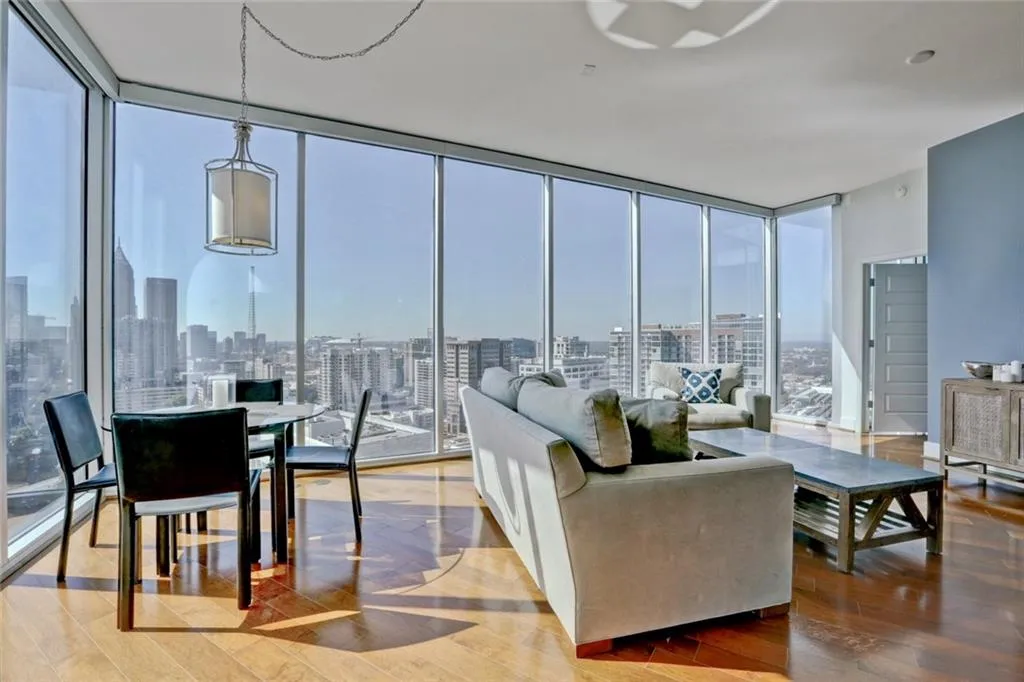 1080 Peachtree Street Ne Unit 2510, Atlanta, Georgia 30309, 2 Bedrooms Bedrooms, ,2 BathroomsBathrooms,Residential,Sold,1080 Peachtree Street Ne Unit 2510,5919376