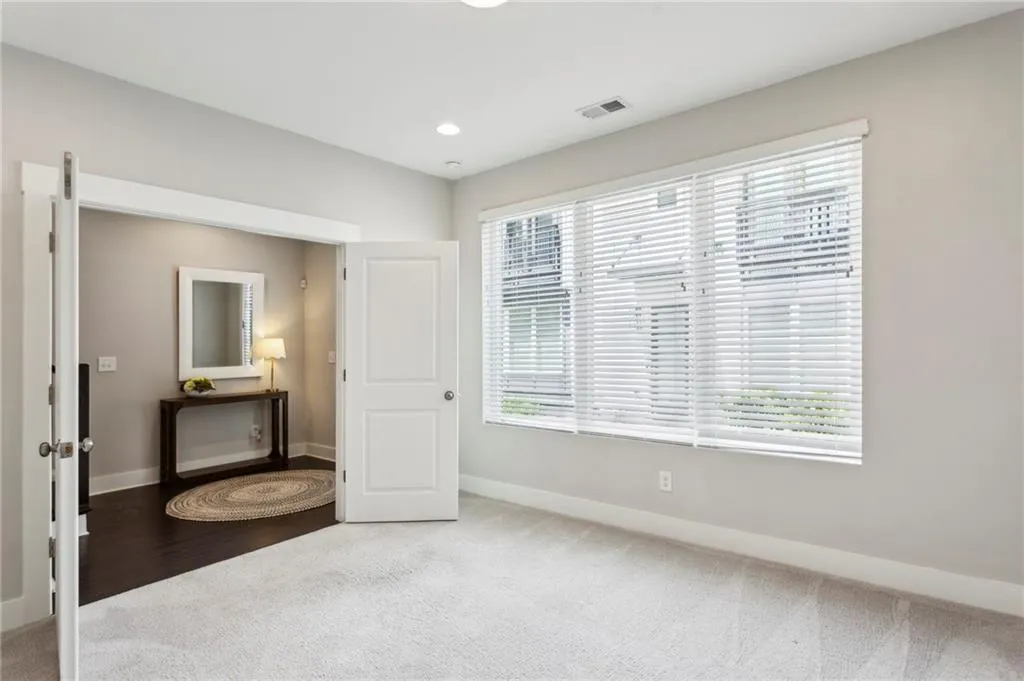 704 Banton Drive Nw, Atlanta, Georgia 30318, 3 Bedrooms Bedrooms, ,3 BathroomsBathrooms,Residential,For Sale,704 Banton Drive Nw,7604501