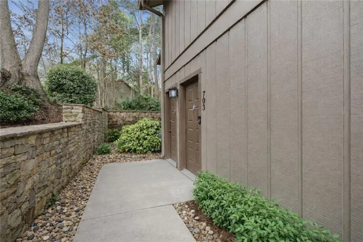 703 Cumberland Court, Smyrna, Georgia 30080