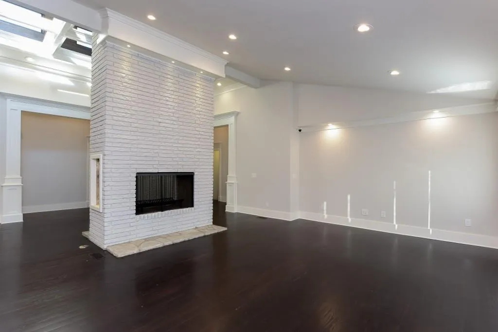 595 Spalding Drive, Sandy Springs, Georgia 30328, 5 Bedrooms Bedrooms, ,5 BathroomsBathrooms,Residential,Sold,595 Spalding Drive,5873932