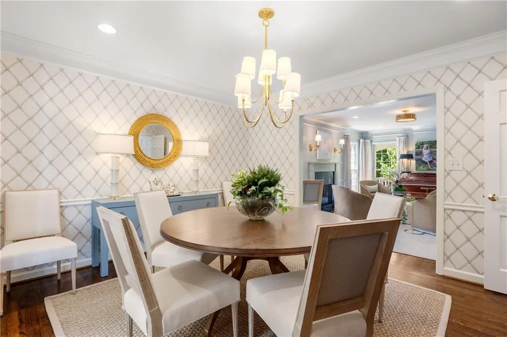 4755 Lafayette Avenue, Atlanta, Georgia 30327, 5 Bedrooms Bedrooms, ,4 BathroomsBathrooms,Residential,For Sale,4755 Lafayette Avenue,7679218