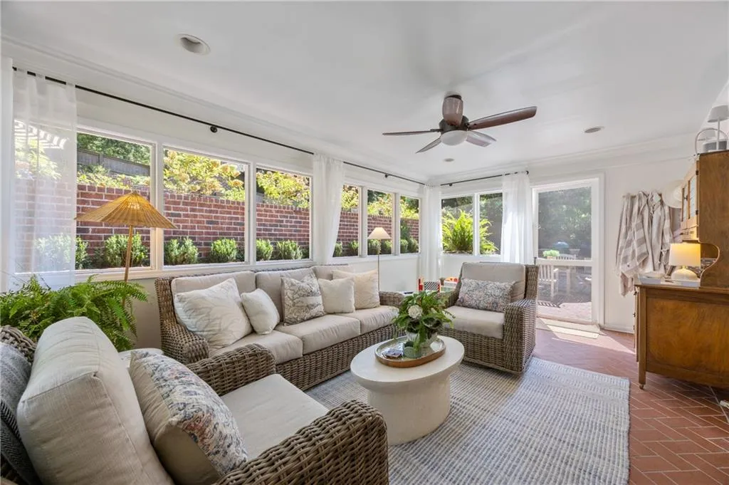 4755 Lafayette Avenue, Atlanta, Georgia 30327, 5 Bedrooms Bedrooms, ,4 BathroomsBathrooms,Residential,For Sale,4755 Lafayette Avenue,7679218