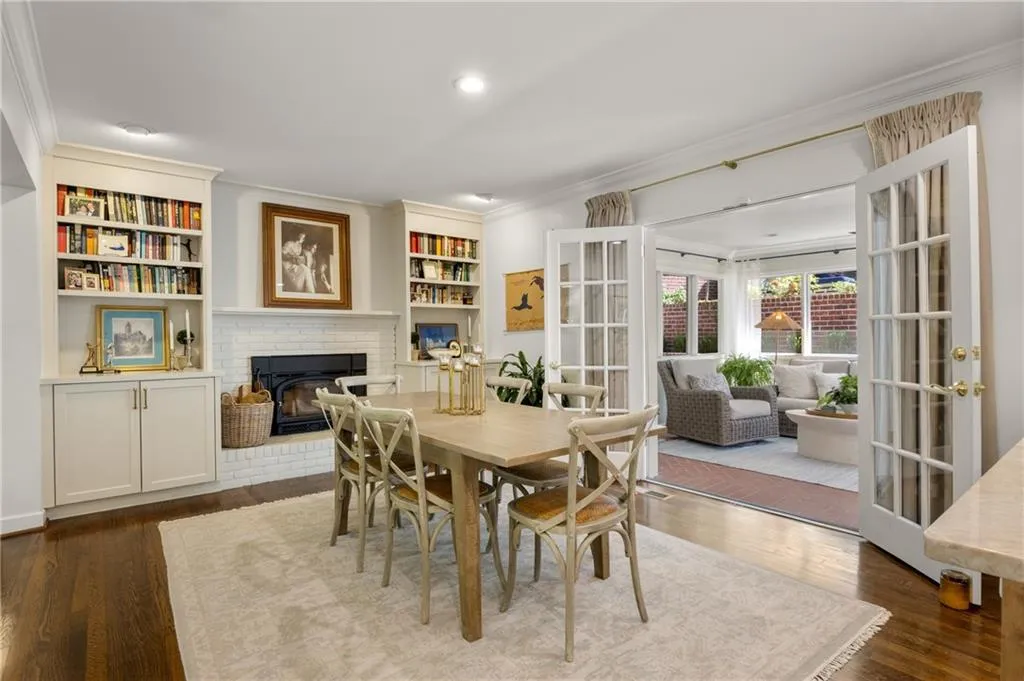 4755 Lafayette Avenue, Atlanta, Georgia 30327, 5 Bedrooms Bedrooms, ,4 BathroomsBathrooms,Residential,For Sale,4755 Lafayette Avenue,7679218