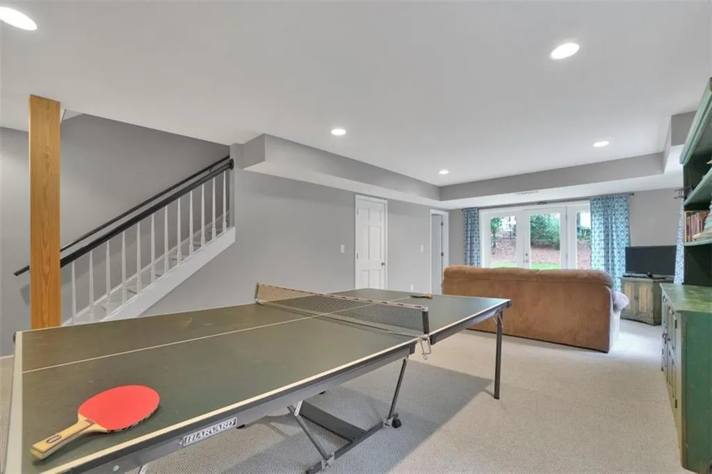 6315 River Overlook Drive, Sandy Springs, Georgia 30328, 5 Bedrooms Bedrooms, ,4 BathroomsBathrooms,Residential,Sold,6315 River Overlook Drive,5968571