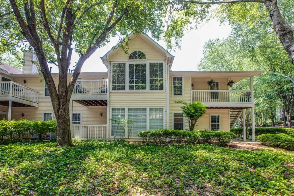 1608 Gettysburg Place Unit 1608, Sandy Springs, Georgia 30350, 2 Bedrooms Bedrooms, ,2 BathroomsBathrooms,Residential,Sold,1608 Gettysburg Place Unit 1608,6013286