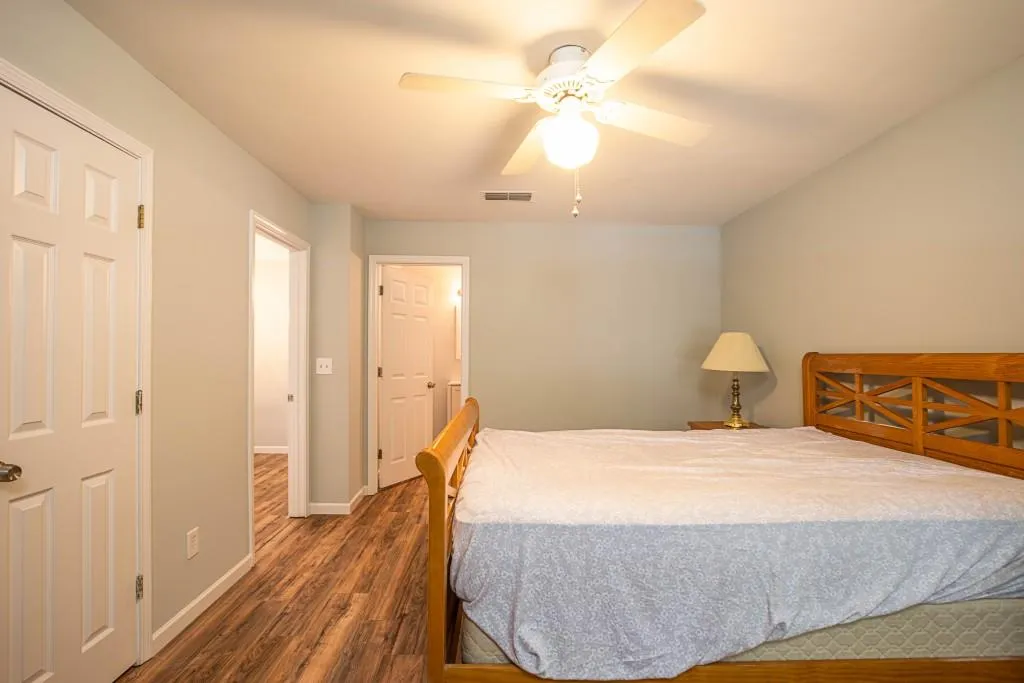 1608 Gettysburg Place Unit 1608, Sandy Springs, Georgia 30350, 2 Bedrooms Bedrooms, ,2 BathroomsBathrooms,Residential,Sold,1608 Gettysburg Place Unit 1608,6013286