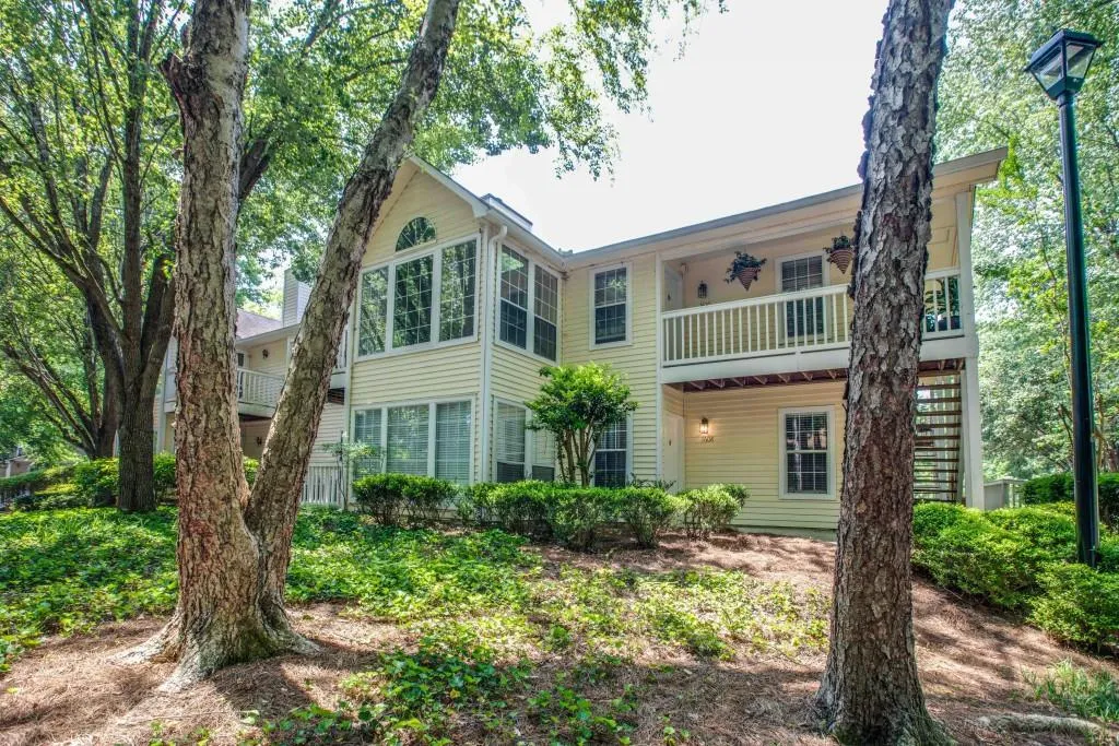 1608 Gettysburg Place Unit 1608, Sandy Springs, Georgia 30350, 2 Bedrooms Bedrooms, ,2 BathroomsBathrooms,Residential,Sold,1608 Gettysburg Place Unit 1608,6013286