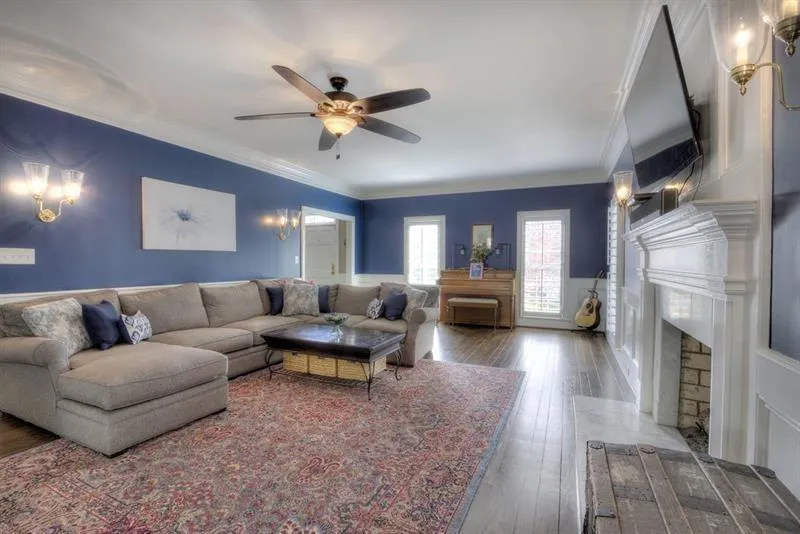 265 Grapevine Run, Atlanta, Georgia 30350, 5 Bedrooms Bedrooms, ,4 BathroomsBathrooms,Residential,Sold,265 Grapevine Run,6760813