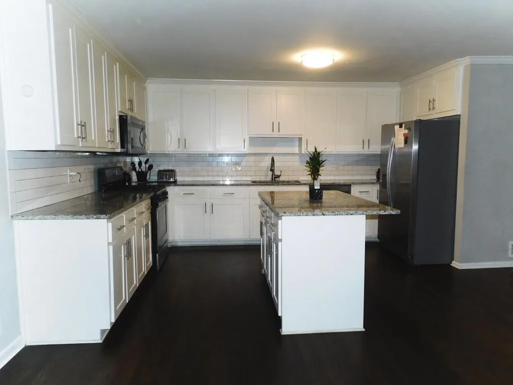 7127 Riverside Drive, Atlanta, Georgia 30328, 5 Bedrooms Bedrooms, ,3 BathroomsBathrooms,Residential,Sold,7127 Riverside Drive,6847195