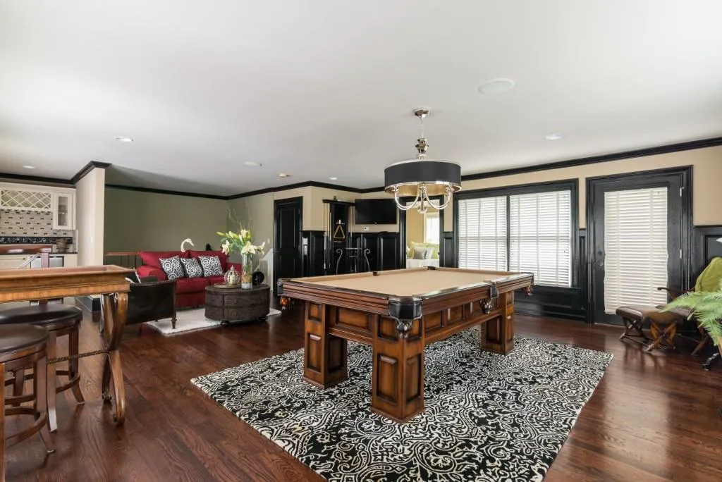 5332 Greenland Road Unit 101, Sandy Springs, Georgia 30342, 4 Bedrooms Bedrooms, ,3 BathroomsBathrooms,Residential,Sold,5332 Greenland Road Unit 101,5612235