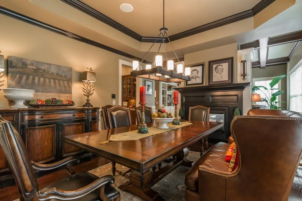5332 Greenland Road Unit 101, Sandy Springs, Georgia 30342, 4 Bedrooms Bedrooms, ,3 BathroomsBathrooms,Residential,Sold,5332 Greenland Road Unit 101,5612235