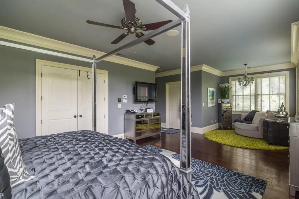 5332 Greenland Road Unit 101, Sandy Springs, Georgia 30342, 4 Bedrooms Bedrooms, ,3 BathroomsBathrooms,Residential,Sold,5332 Greenland Road Unit 101,5612235