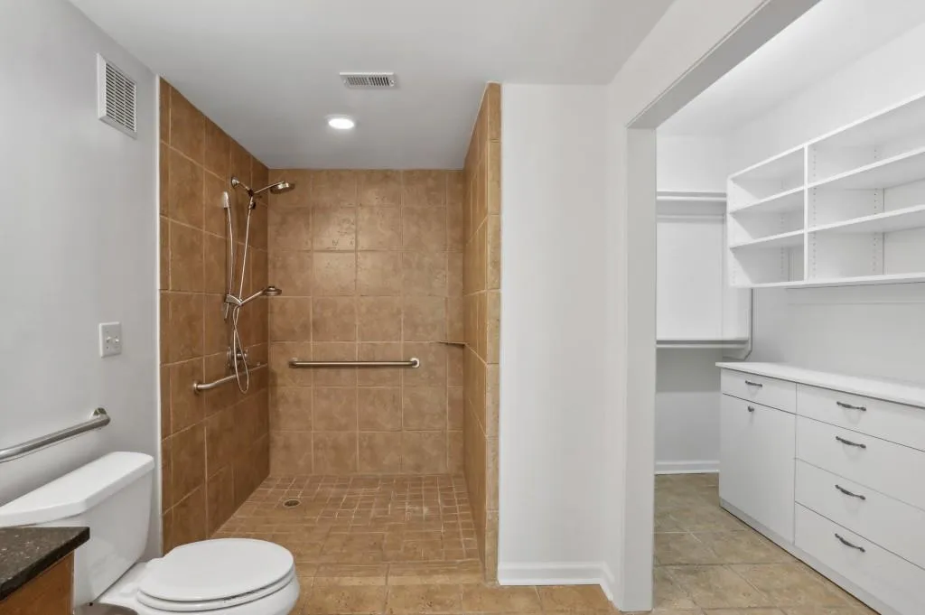 1209 River Green Drive Nw, Atlanta, Georgia 30327, 2 Bedrooms Bedrooms, ,2 BathroomsBathrooms,Residential,For Sale,1209 River Green Drive Nw,7627596