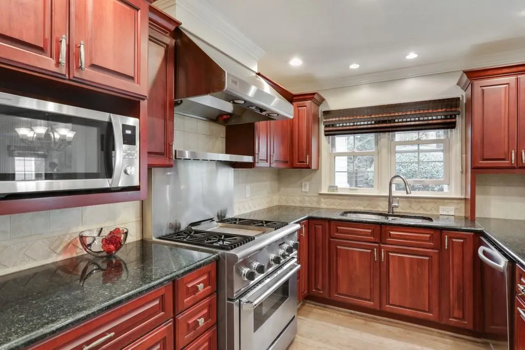 6995 Northgreen Drive, Sandy Springs, Georgia 30328, 6 Bedrooms Bedrooms, ,3 BathroomsBathrooms,Residential,Sold,6995 Northgreen Drive,6854825 6995 Northgreen Drive, Sandy Springs, Georgia 30328, 6 Bedrooms Bedrooms, ,3 BathroomsBathrooms,Residential,Sold,6995 Northgreen Drive,6854825