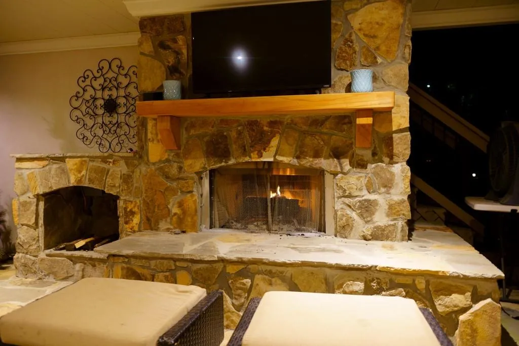 6995 Northgreen Drive, Sandy Springs, Georgia 30328, 6 Bedrooms Bedrooms, ,3 BathroomsBathrooms,Residential,Sold,6995 Northgreen Drive,6854825 6995 Northgreen Drive, Sandy Springs, Georgia 30328, 6 Bedrooms Bedrooms, ,3 BathroomsBathrooms,Residential,Sold,6995 Northgreen Drive,6854825