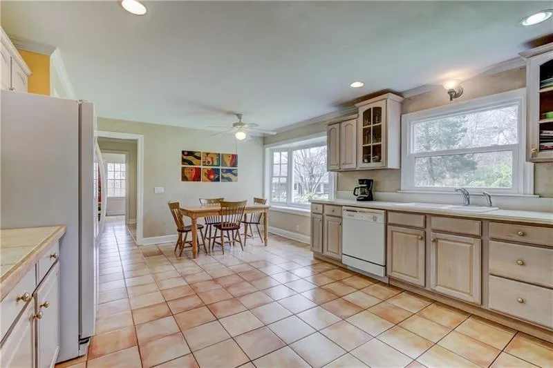 620 Wyncourtney Drive, Sandy Springs, Georgia 30328, 4 Bedrooms Bedrooms, ,3 BathroomsBathrooms,Residential,Sold,620 Wyncourtney Drive,5977109