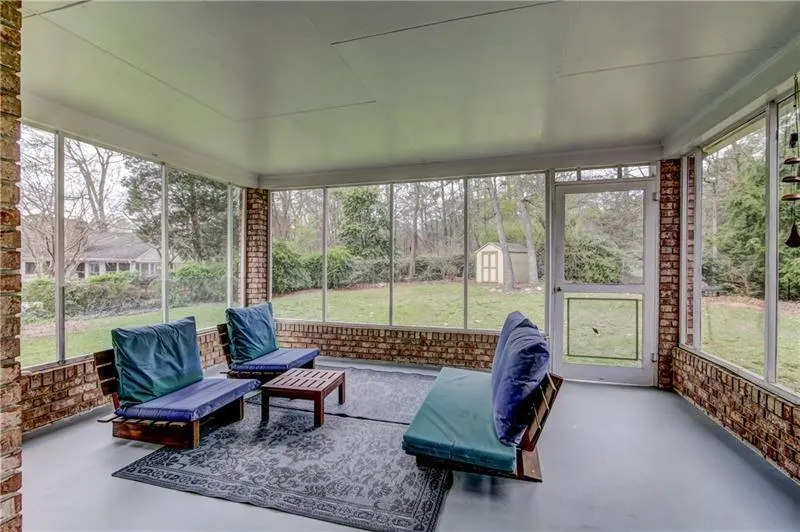 620 Wyncourtney Drive, Sandy Springs, Georgia 30328, 4 Bedrooms Bedrooms, ,3 BathroomsBathrooms,Residential,Sold,620 Wyncourtney Drive,5977109