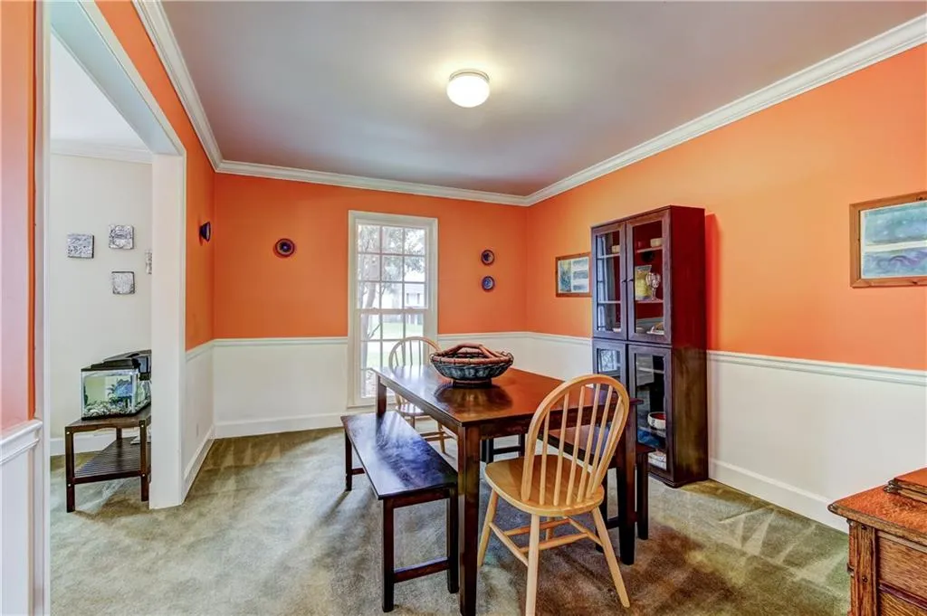 620 Wyncourtney Drive, Sandy Springs, Georgia 30328, 4 Bedrooms Bedrooms, ,3 BathroomsBathrooms,Residential,Sold,620 Wyncourtney Drive,5977109