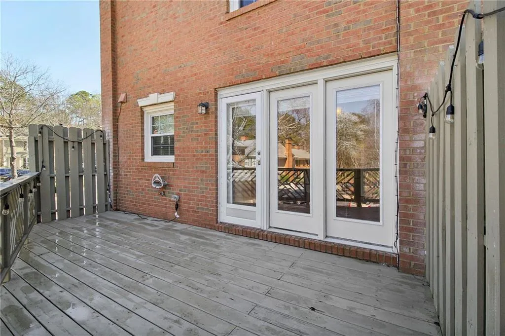 68 Mount Vernon Circle, Sandy Springs, Georgia 30338, 2 Bedrooms Bedrooms, ,2 BathroomsBathrooms,Residential,Sold,68 Mount Vernon Circle,7349765