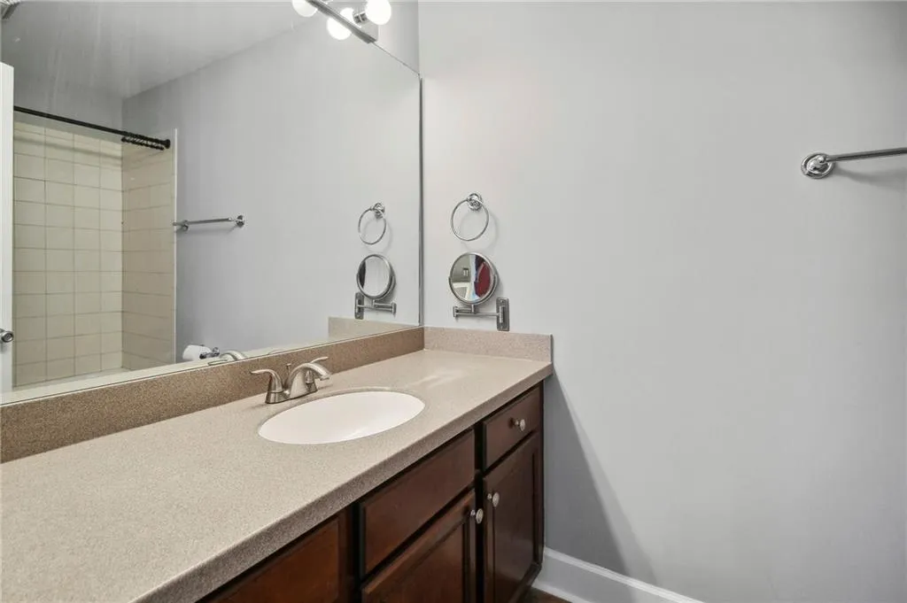 68 Mount Vernon Circle, Sandy Springs, Georgia 30338, 2 Bedrooms Bedrooms, ,2 BathroomsBathrooms,Residential,Sold,68 Mount Vernon Circle,7349765