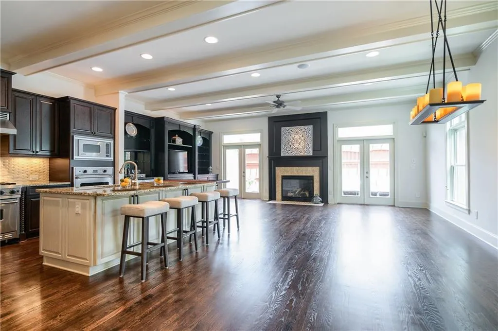 679 Lockton Place, Atlanta, Georgia 30342, 4 Bedrooms Bedrooms, ,4 BathroomsBathrooms,Residential,Sold,679 Lockton Place,5951654