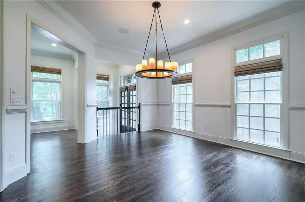 679 Lockton Place, Atlanta, Georgia 30342, 4 Bedrooms Bedrooms, ,4 BathroomsBathrooms,Residential,Sold,679 Lockton Place,5951654