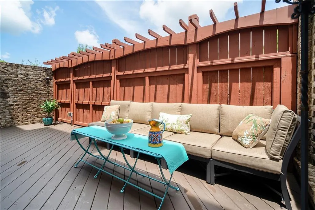 679 Lockton Place, Atlanta, Georgia 30342, 4 Bedrooms Bedrooms, ,4 BathroomsBathrooms,Residential,Sold,679 Lockton Place,5951654